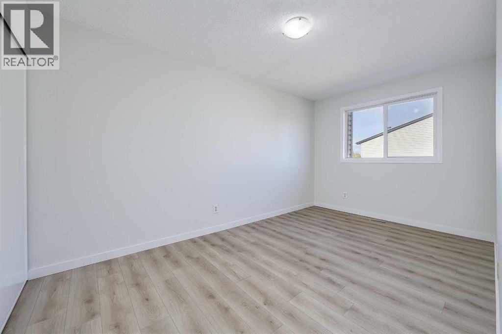 20 Alford Avenue, Red Deer