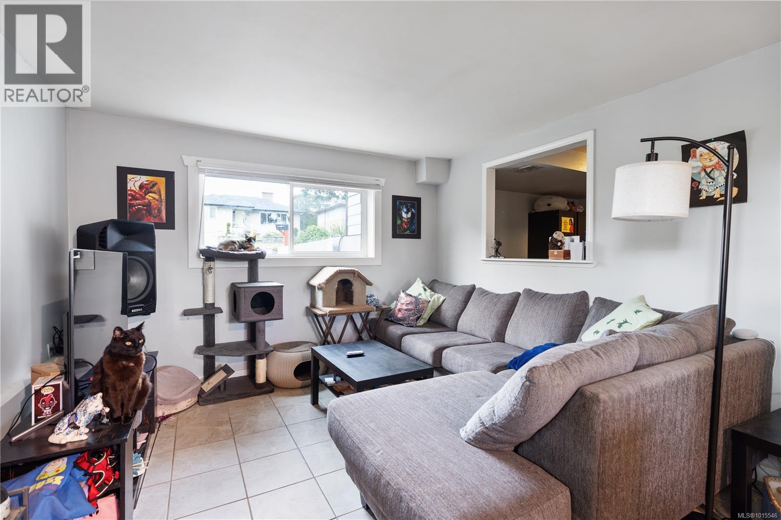  3235 Admirals Road, Saanich