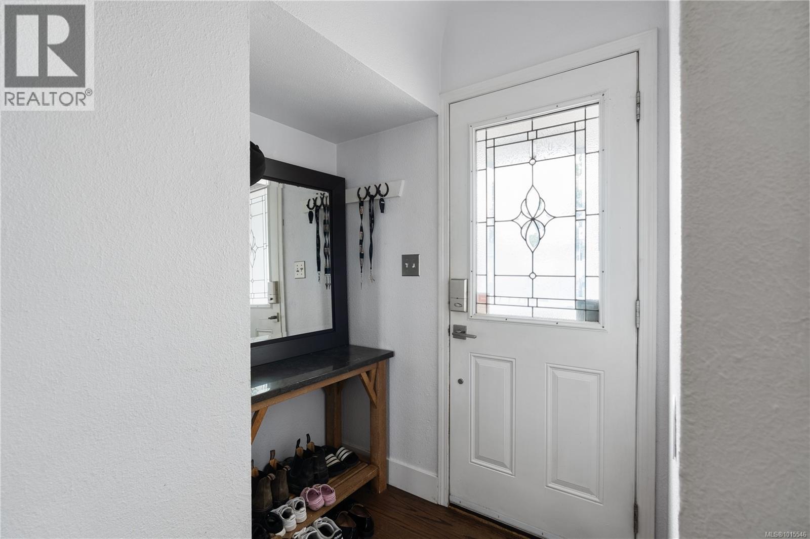  3235 Admirals Road, Saanich