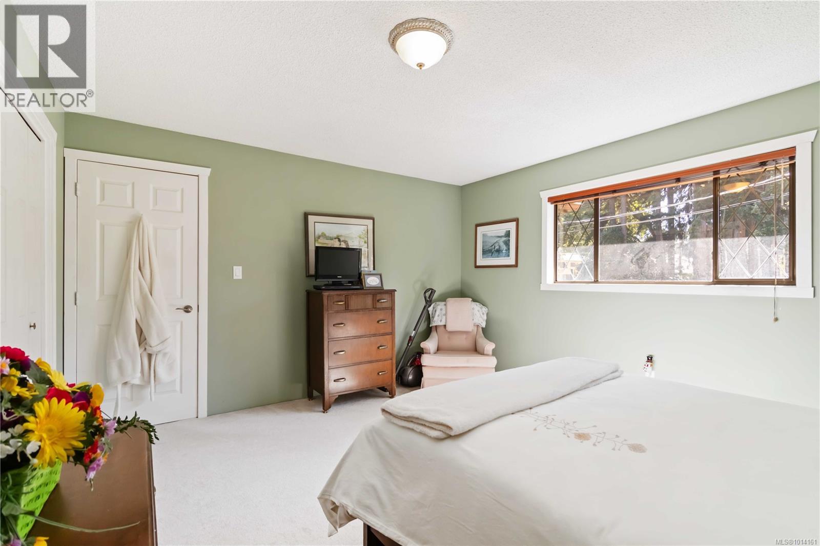  966 Jenkins Avenue, Langford