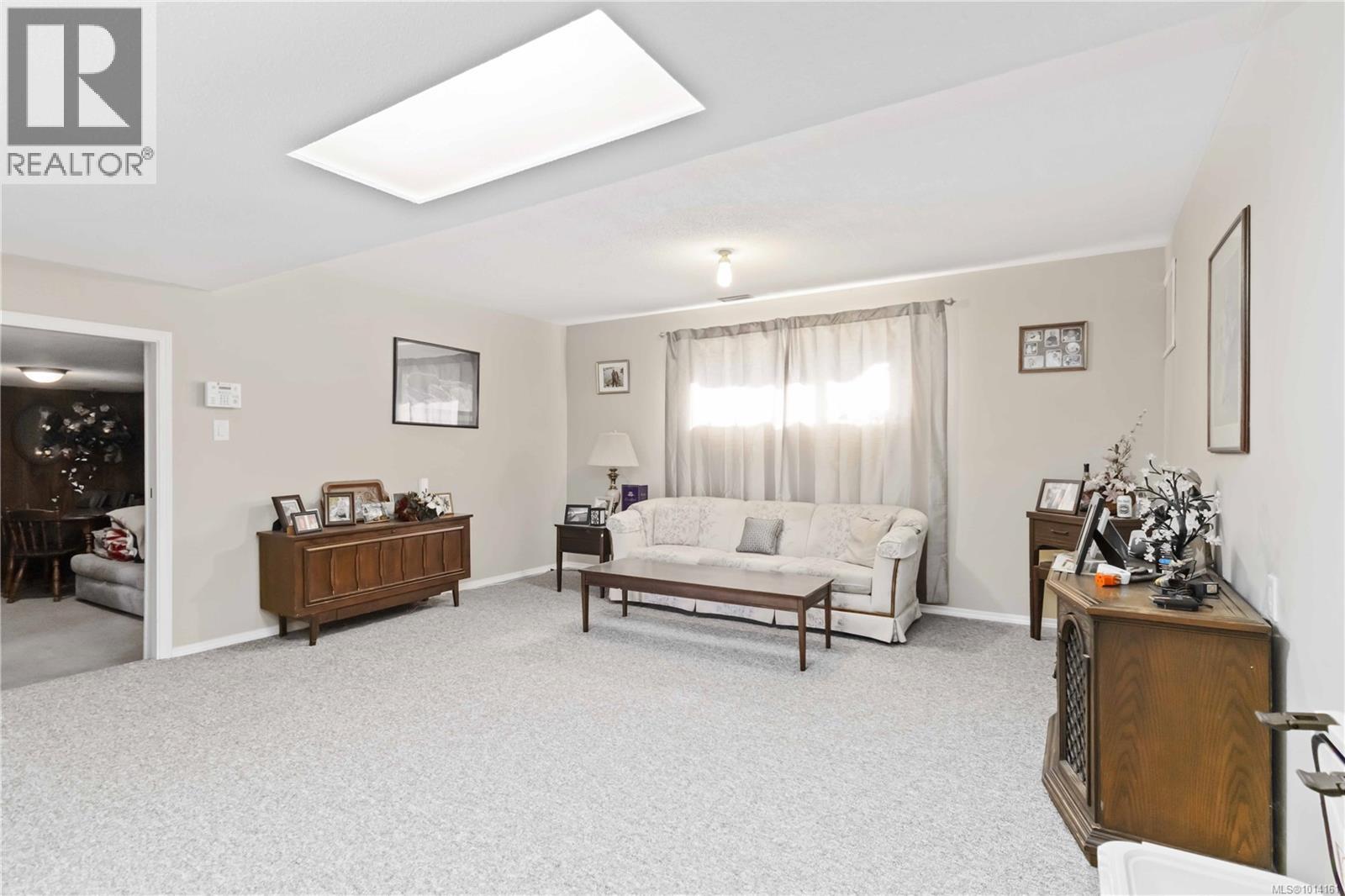  966 Jenkins Avenue, Langford