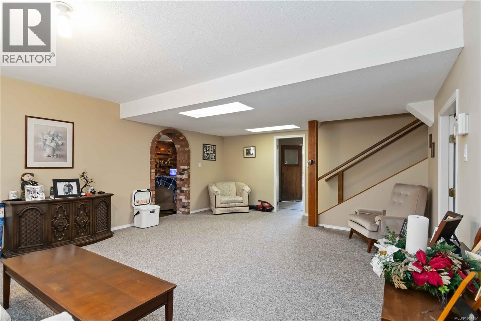  966 Jenkins Avenue, Langford