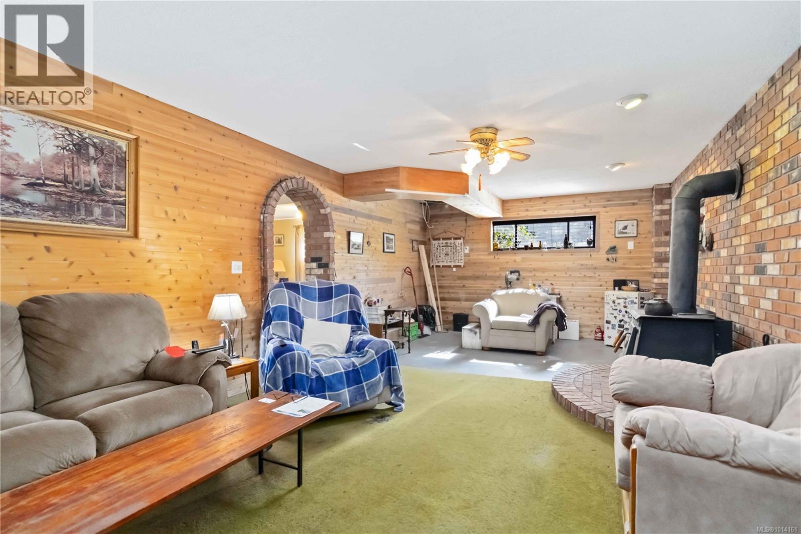  966 Jenkins Avenue, Langford
