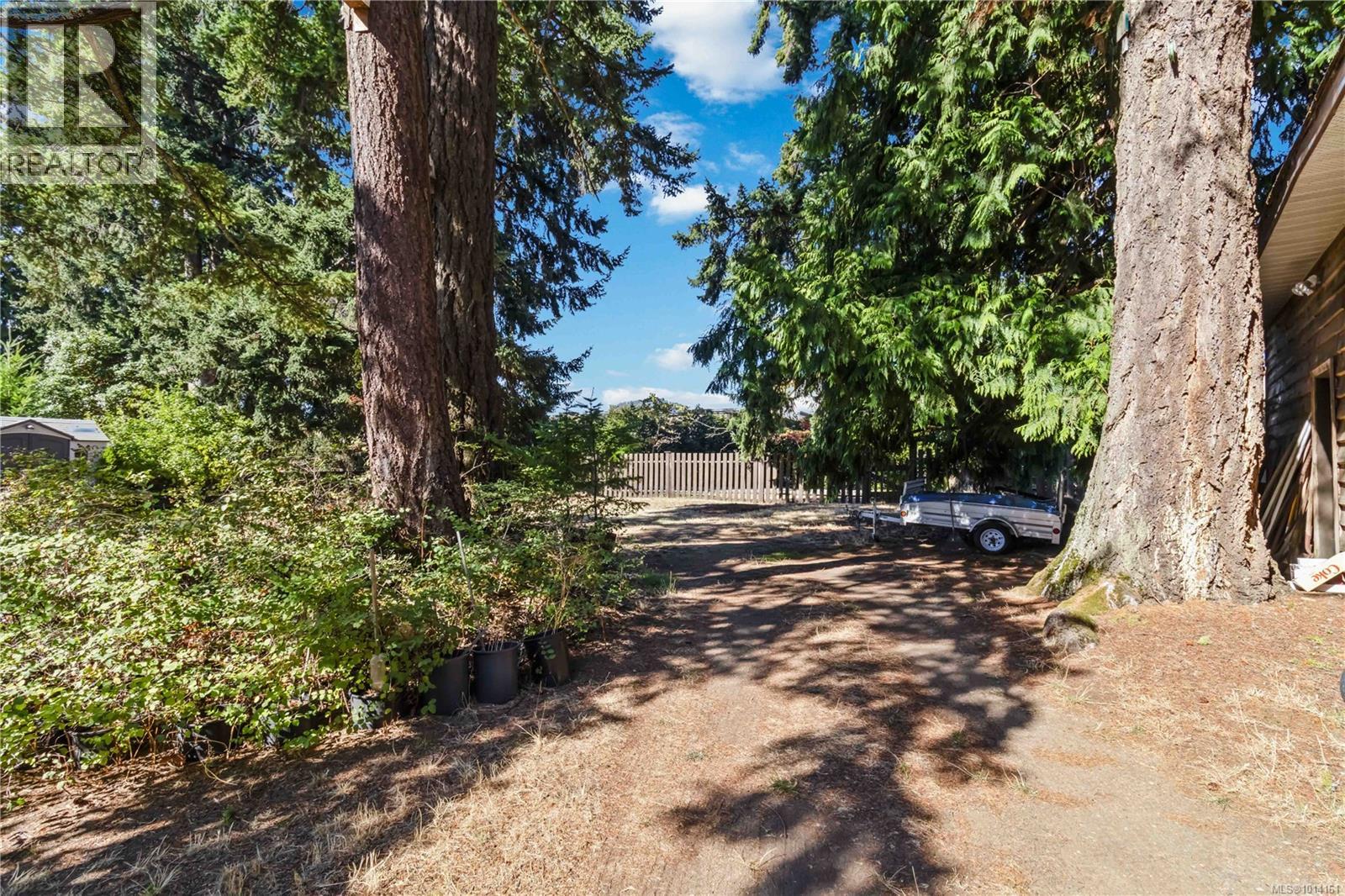  966 Jenkins Avenue, Langford