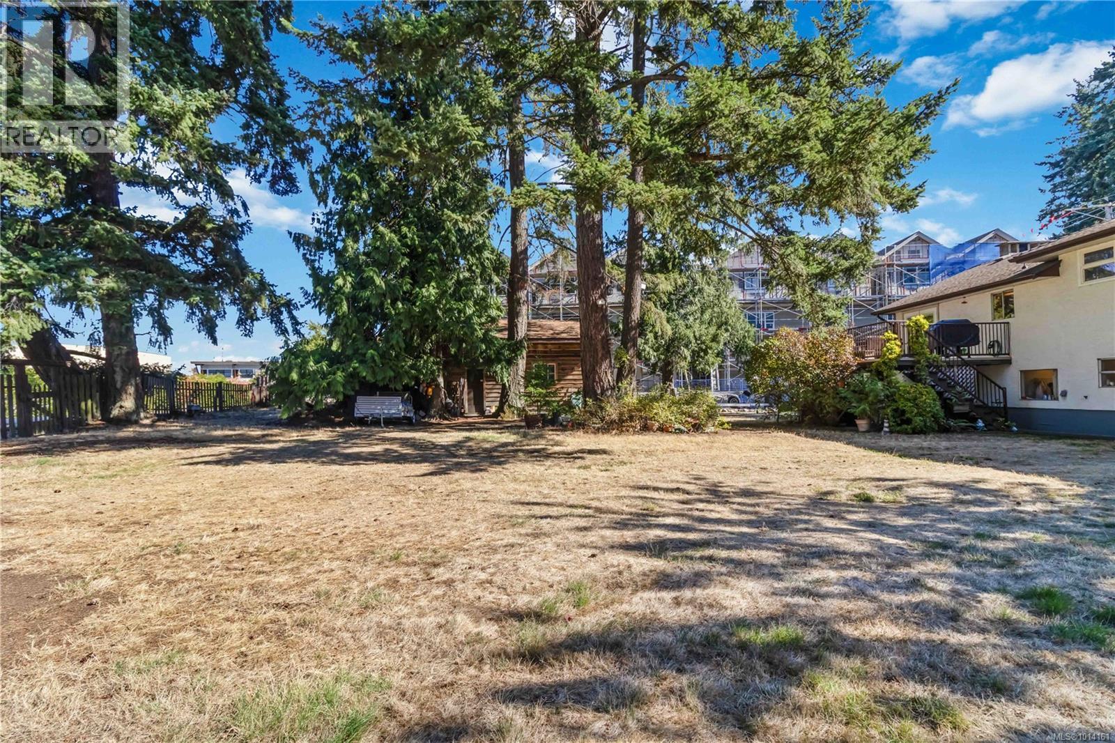  966 Jenkins Avenue, Langford