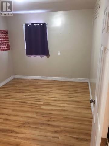 Photo 18 of 24