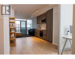 1807 - 117 Broadway Avenue, Toronto, ON M4P1V3 Photo 13