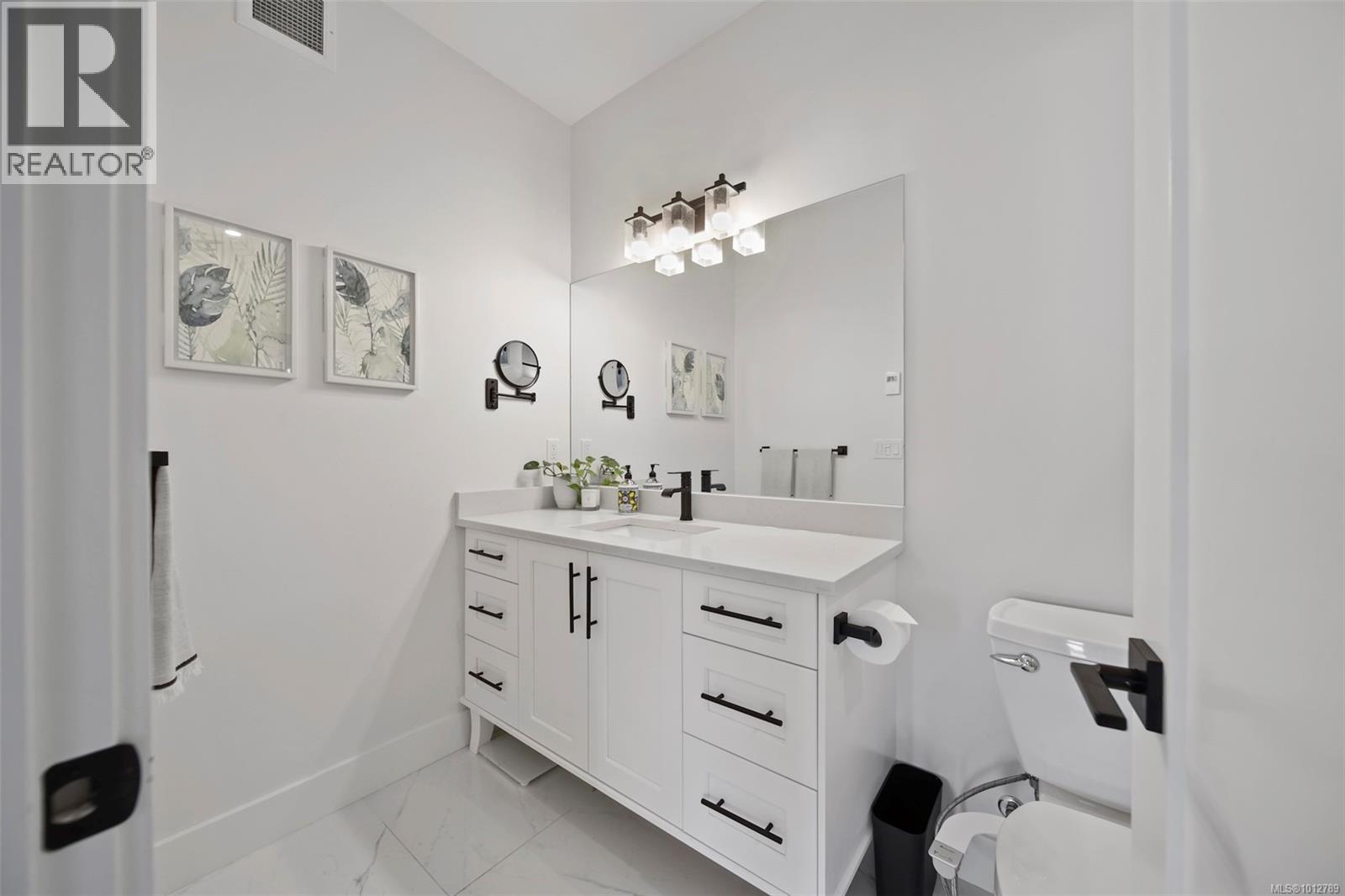 3204 Fernwood Lane, Port Alberni