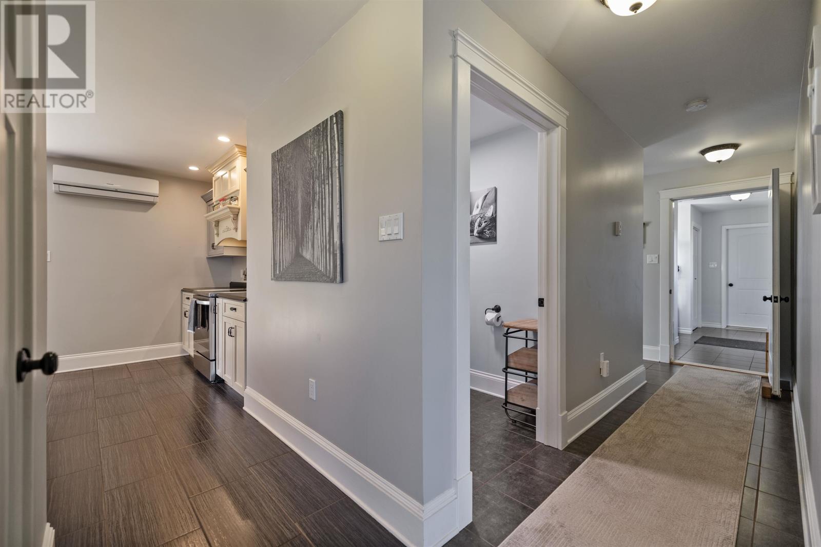 Single Family House for Sale in  BUCHANAN Road Mount Royal 