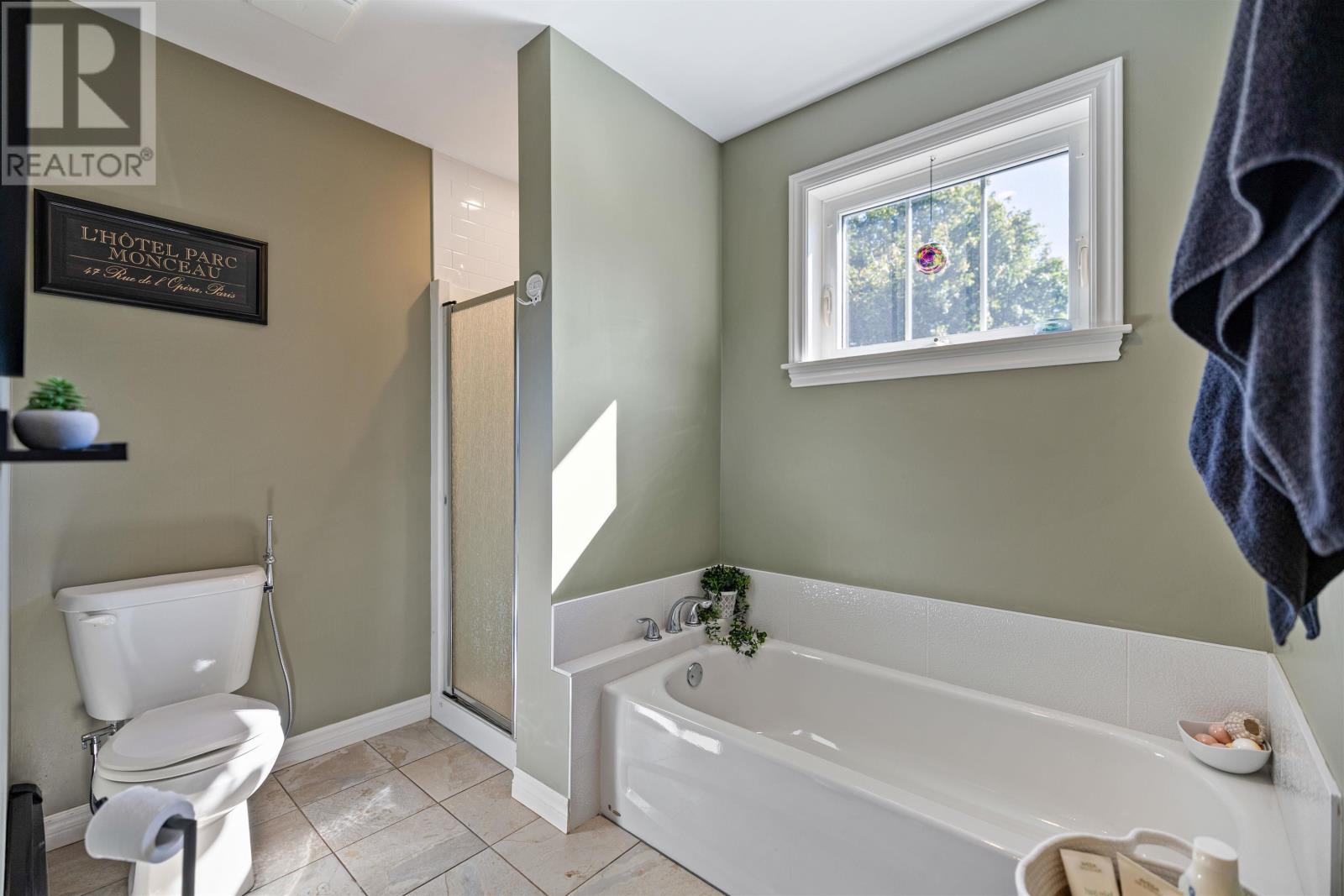 Single Family House for Sale in  BUCHANAN Road Mount Royal 