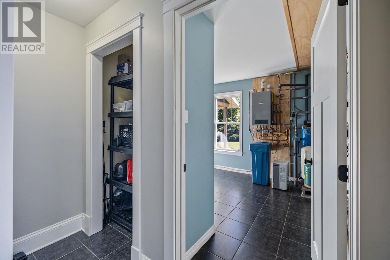 Single Family House for Sale in  BUCHANAN Road Mount Royal 
