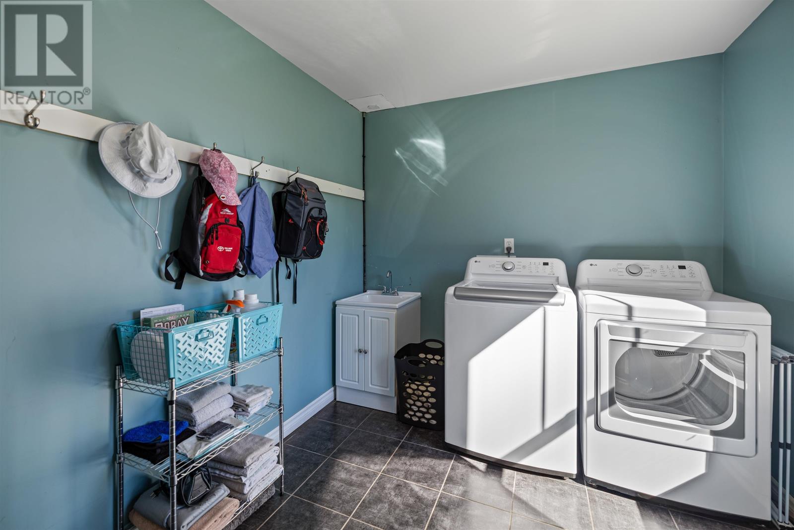 Single Family House for Sale in  BUCHANAN Road Mount Royal 