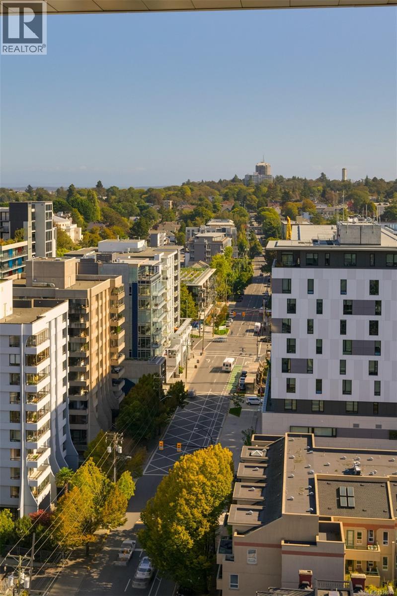 1702 989 Johnson Street, Victoria