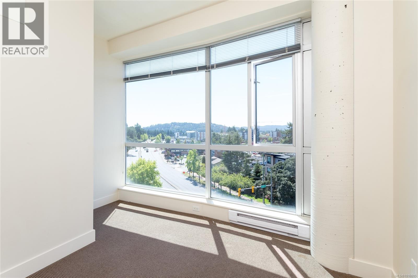 728 2745 Veterans Memorial Parkway, Langford