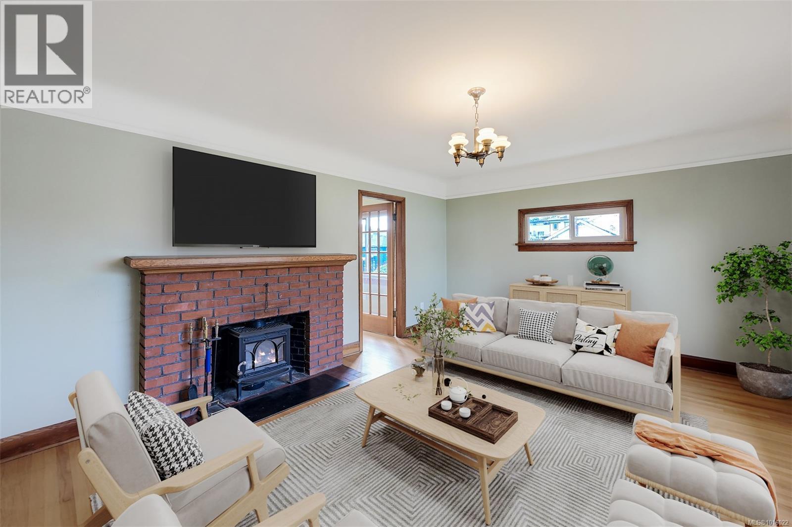  501 Lampson Street, Esquimalt