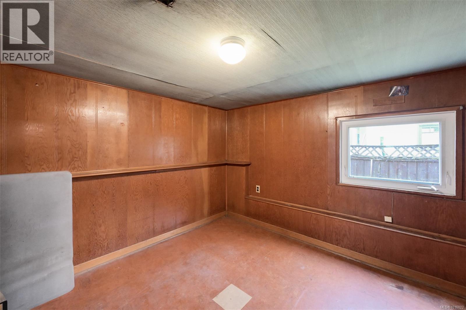  501 Lampson Street, Esquimalt