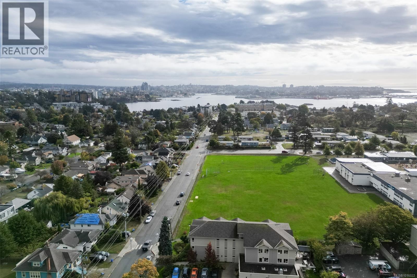  501 Lampson Street, Esquimalt
