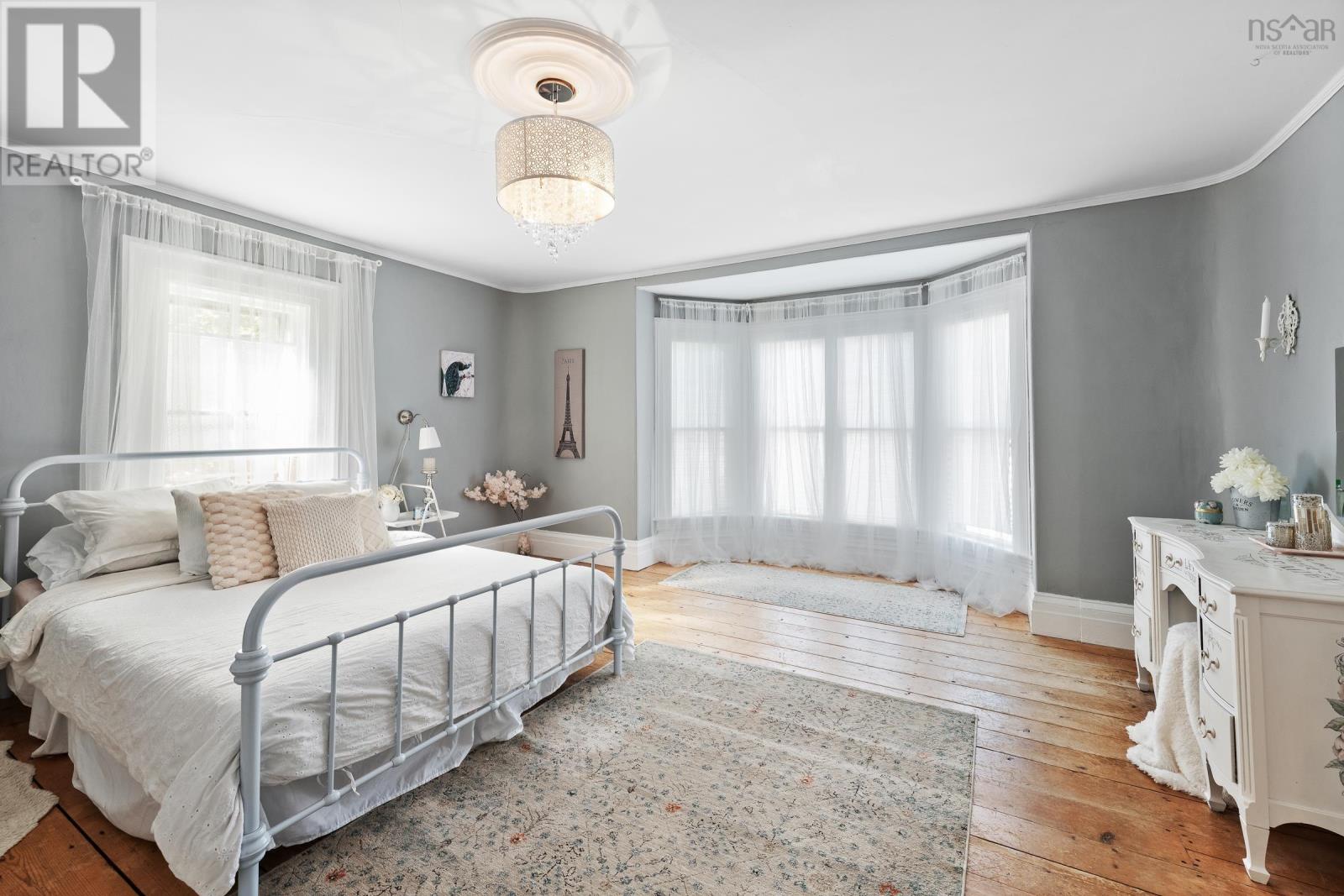 Property 31 of 49 of 15 Brunswick Street