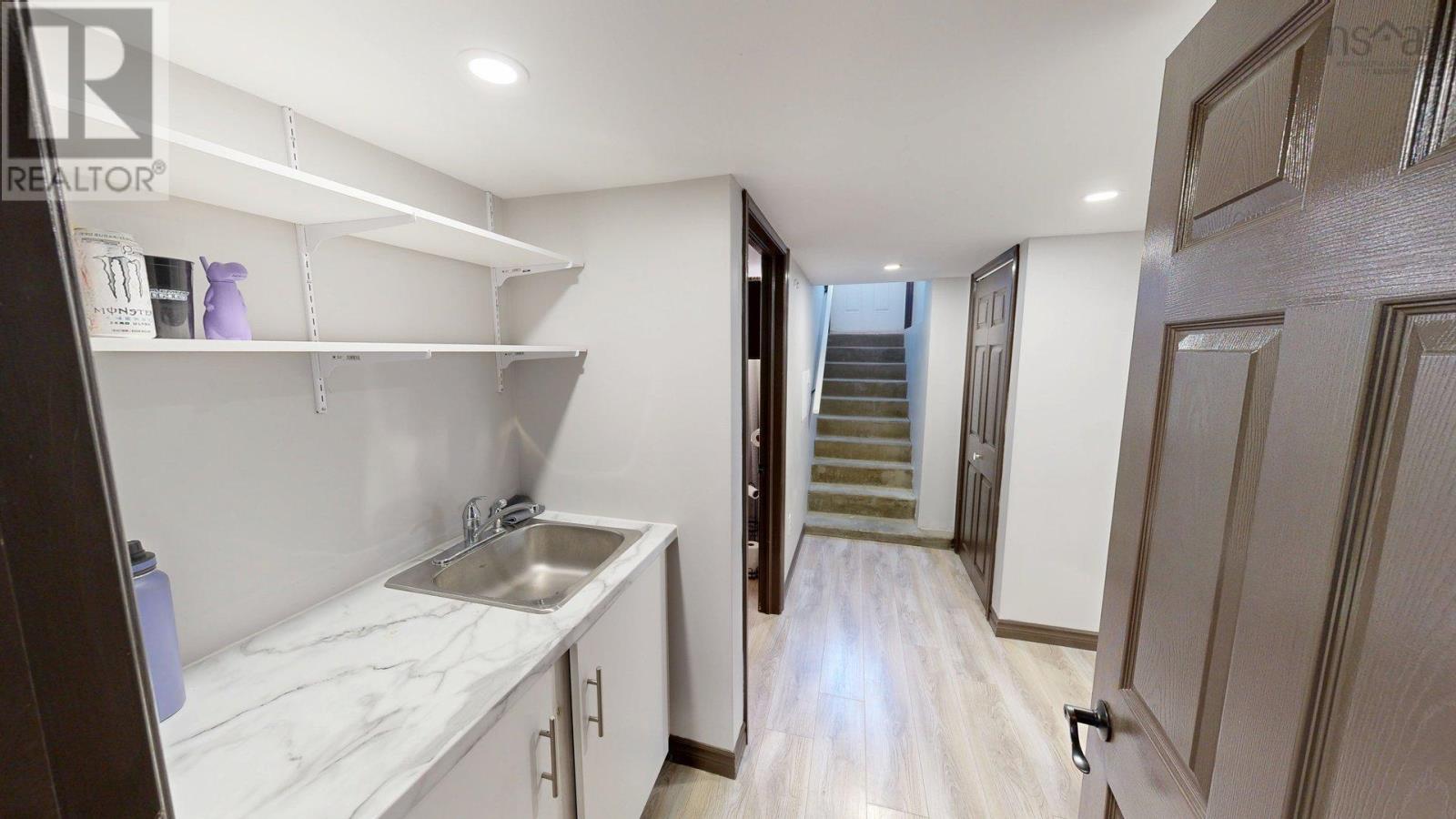 Property 13 of 49 of 1518/1520 Bridge Street