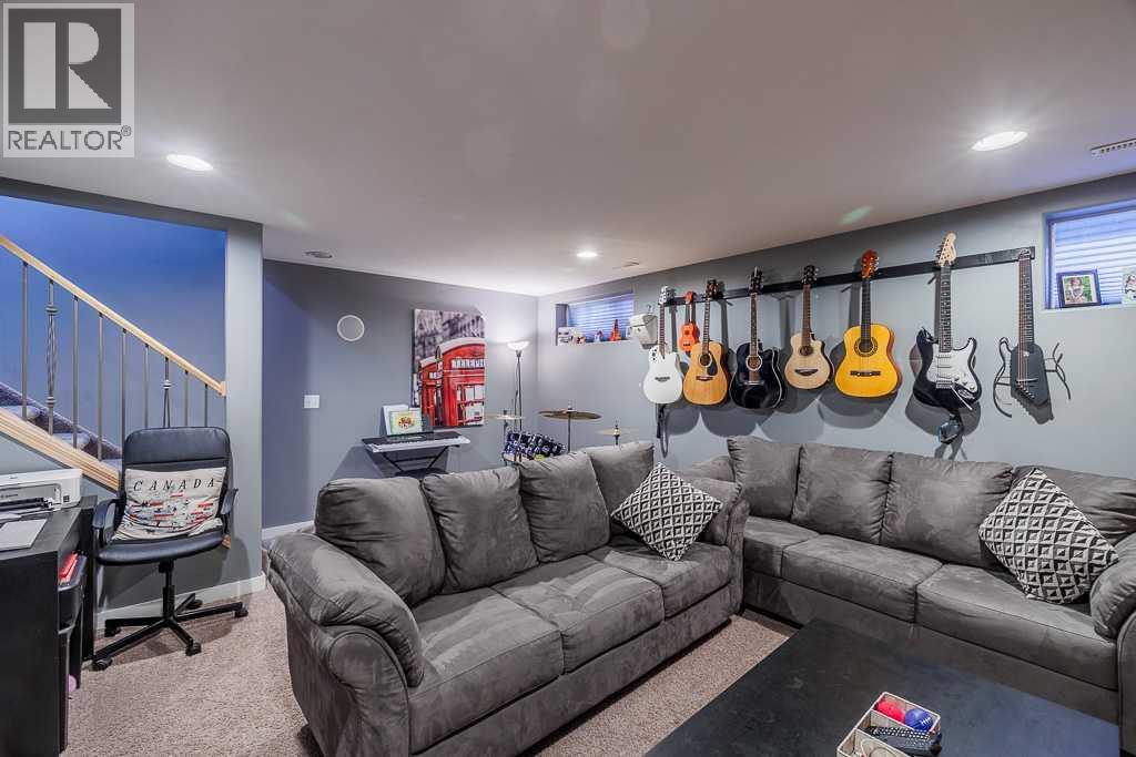 65 Fern Glade Crescent, Sylvan Lake