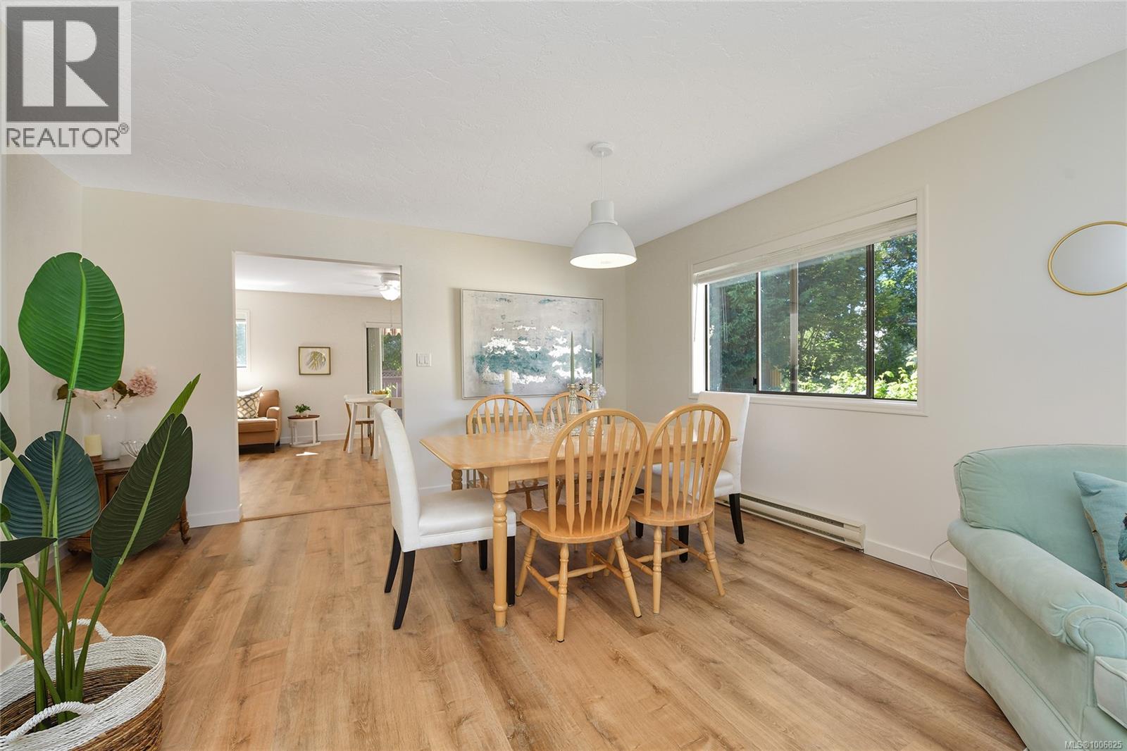  4372 Vanguard Place, Saanich