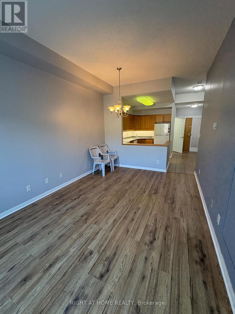#101 90 DEAN AVENUE - 38