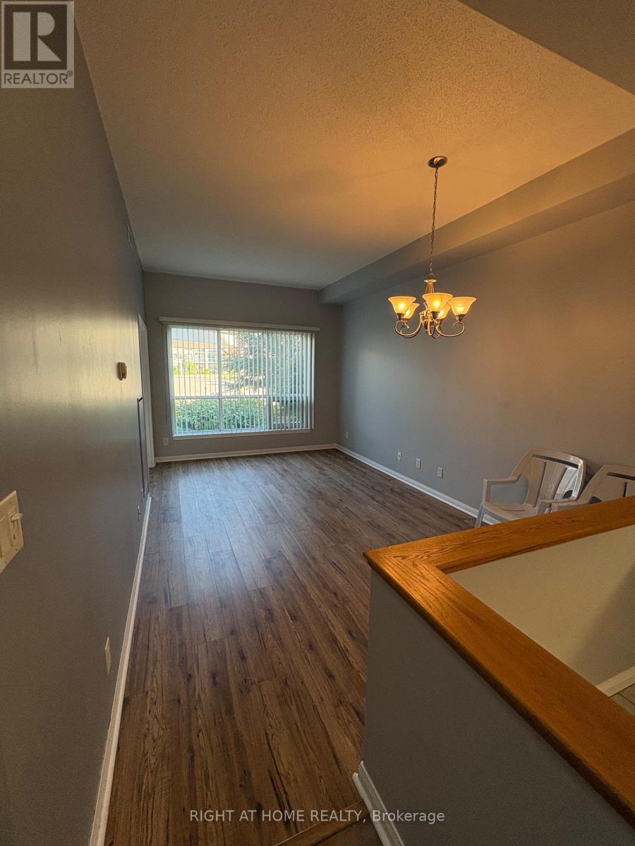 #101 90 DEAN AVENUE - 39