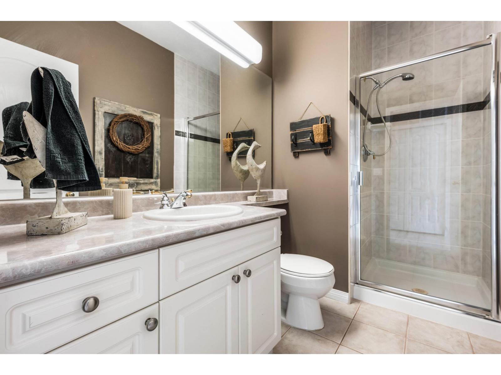 17 730 MCCOMBS DRIVE, Harrison Hot Springs, Harrison Hot Springs