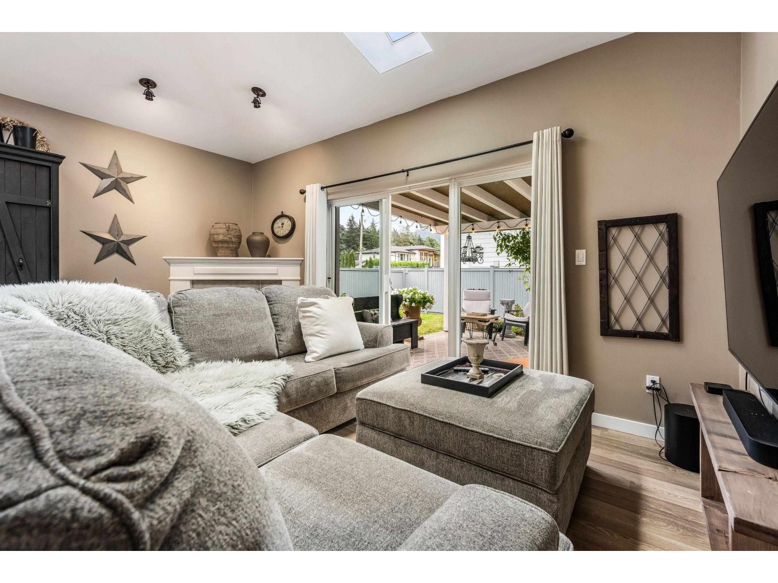 17 730 MCCOMBS DRIVE, Harrison Hot Springs, Harrison Hot Springs