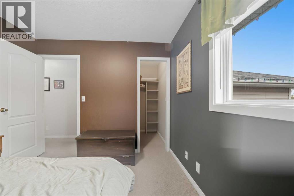 65 Asmundsen Avenue, Red Deer