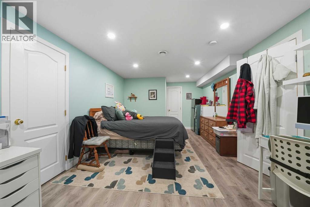 65 Asmundsen Avenue, Red Deer