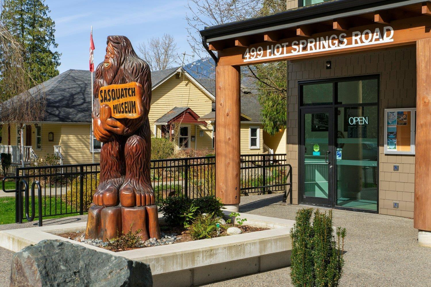 17 730 MCCOMBS DRIVE, Harrison Hot Springs, Harrison Hot Springs