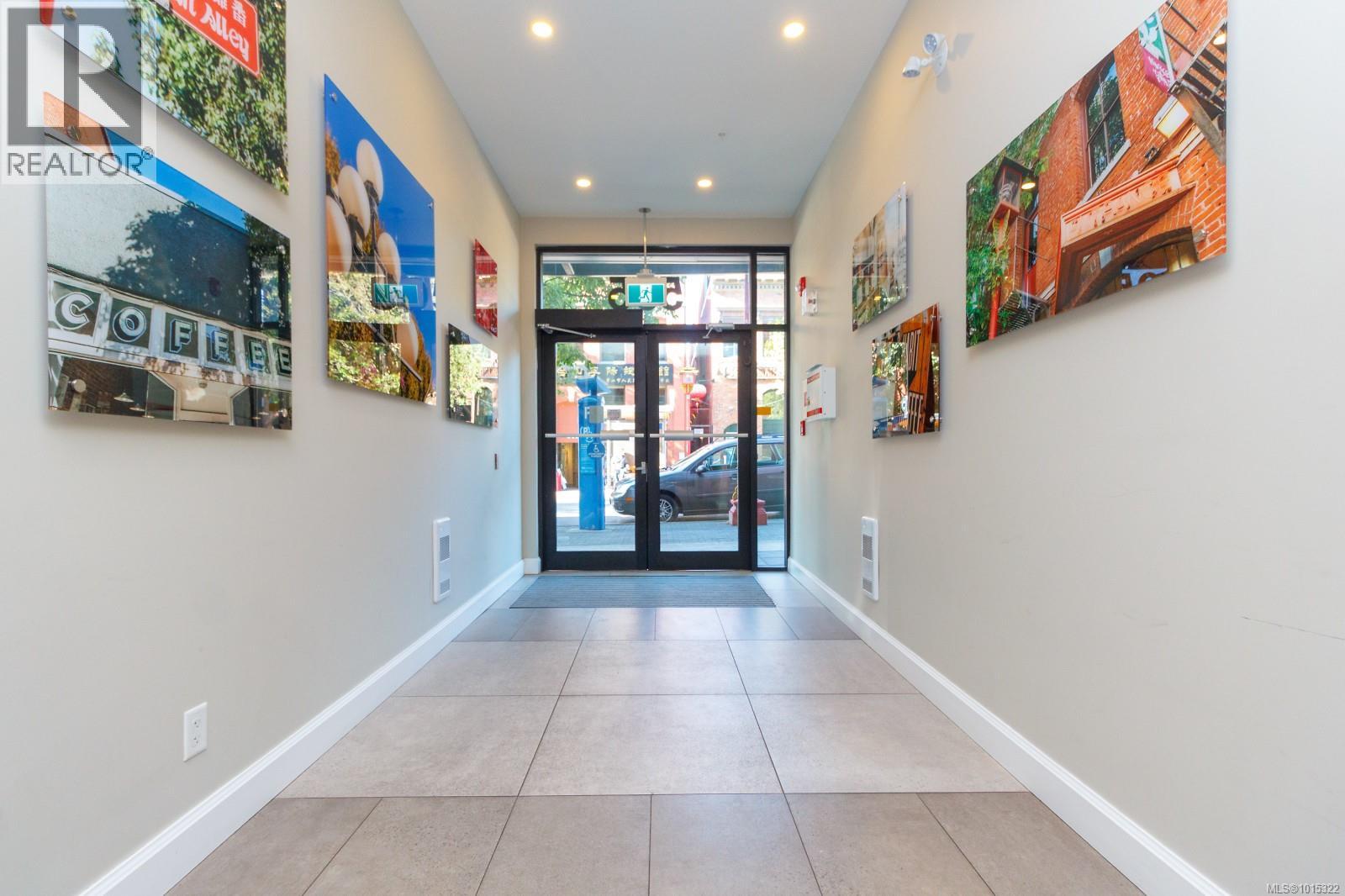 210 595 Pandora Avenue, Victoria