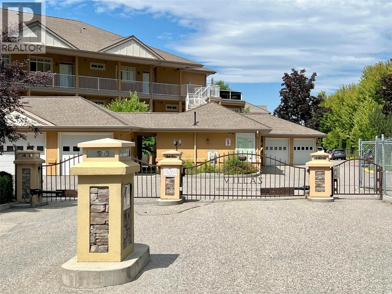 303 3570 Woodsdale Road, Lake Country