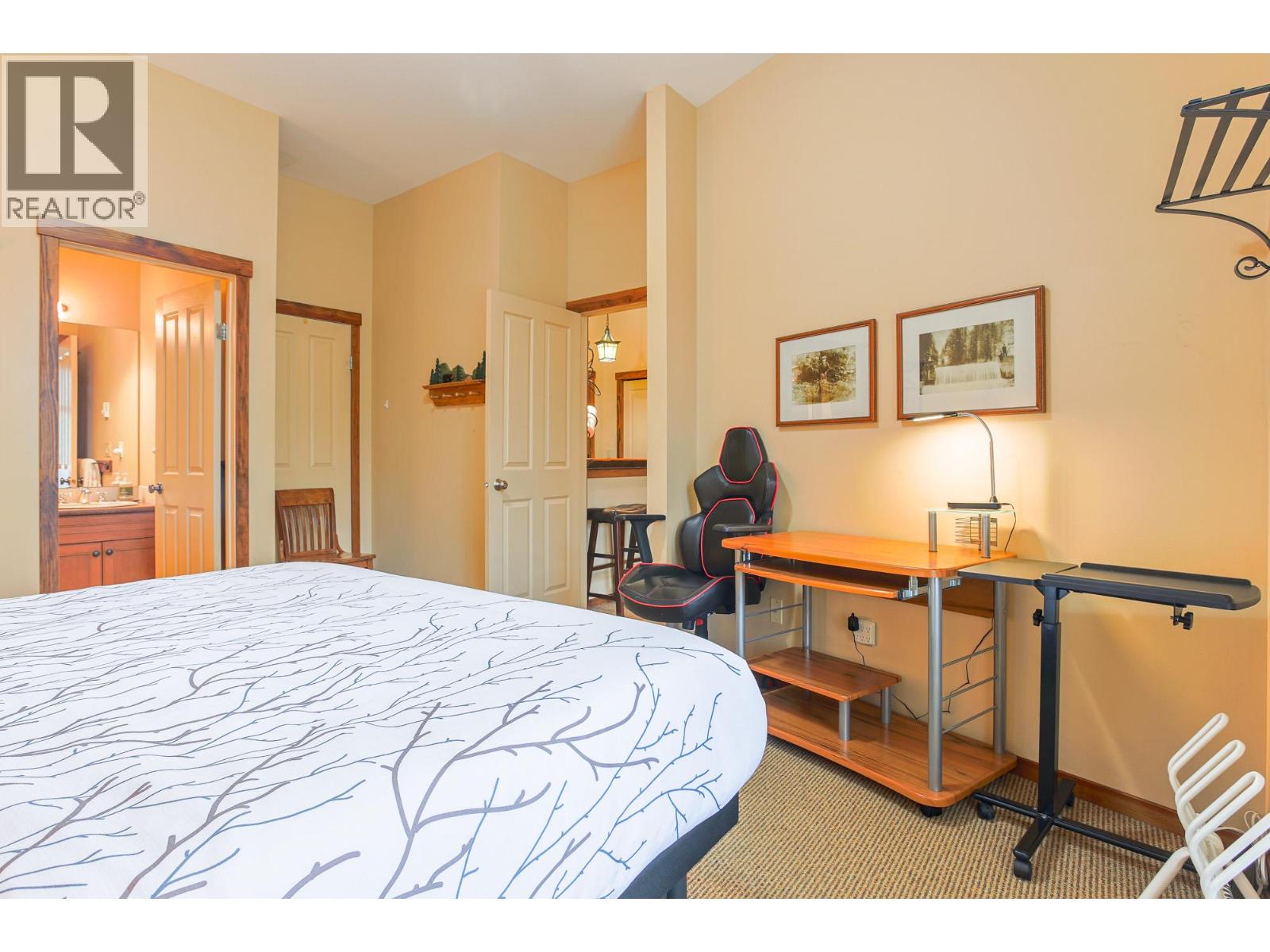 5258 Highline Drive Unit# 122, Fernie