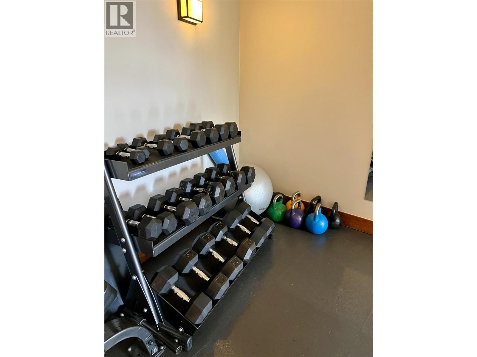 5258 Highline Drive Unit# 122, Fernie