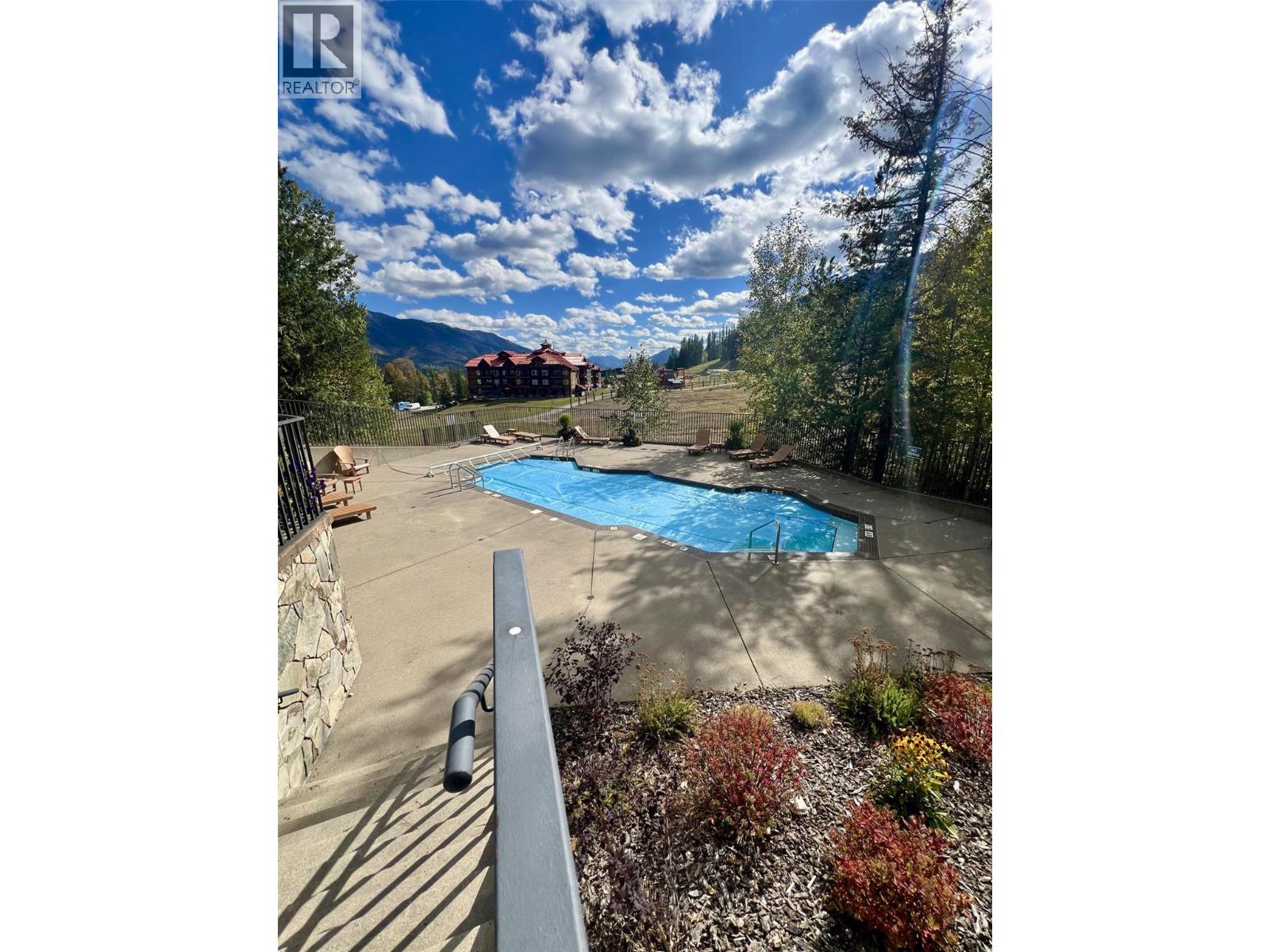 5258 Highline Drive Unit# 122, Fernie