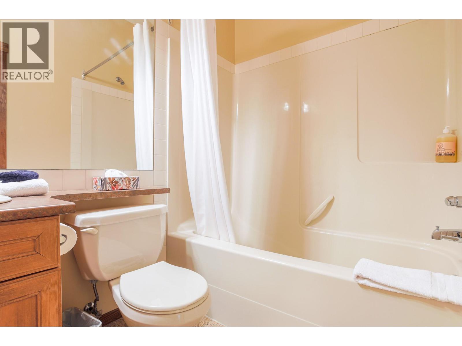 5258 Highline Drive Unit# 122, Fernie