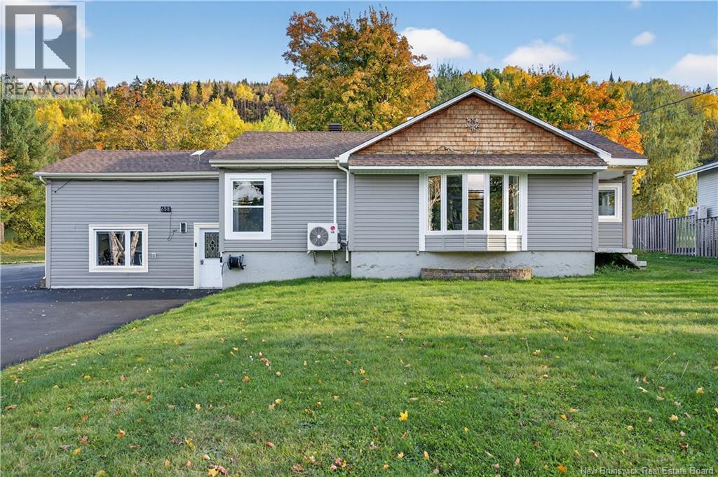 658 Vanier Street - Photo 2 of 50, Campbellton, New Brunswick