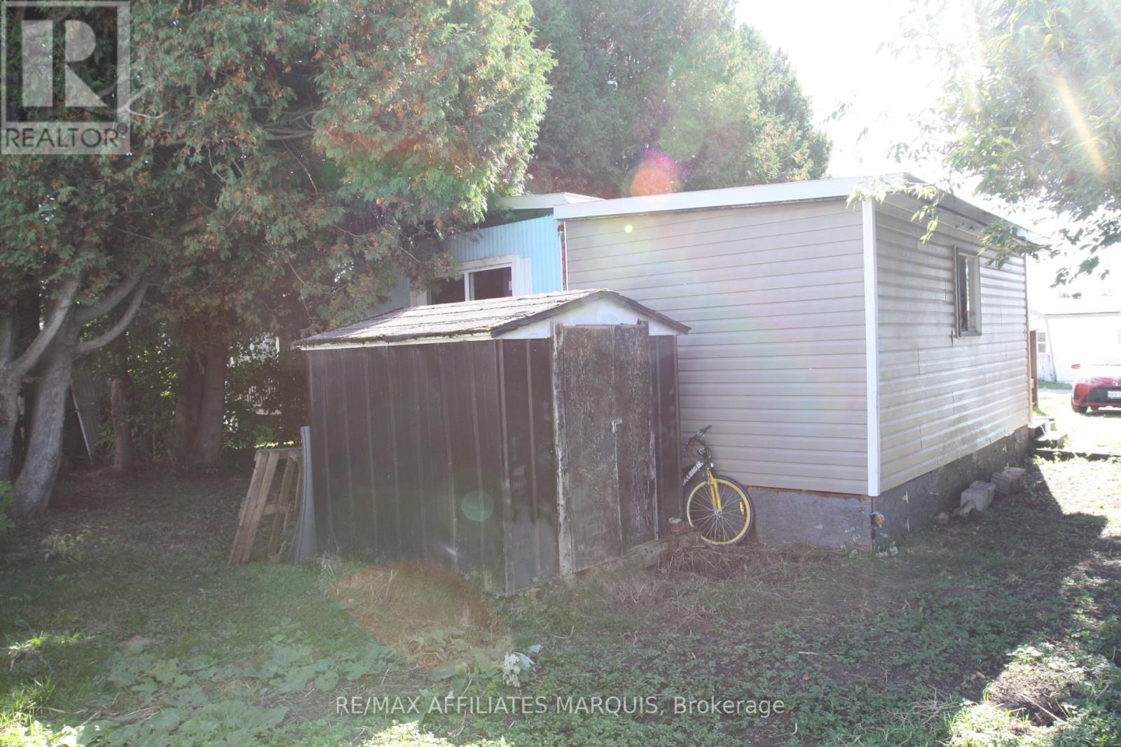 514 JASON STREET N - 15
