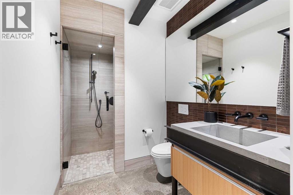 Single Family House for Sale in  Montreal Avenue SW Upper Mount Royal Calgary 