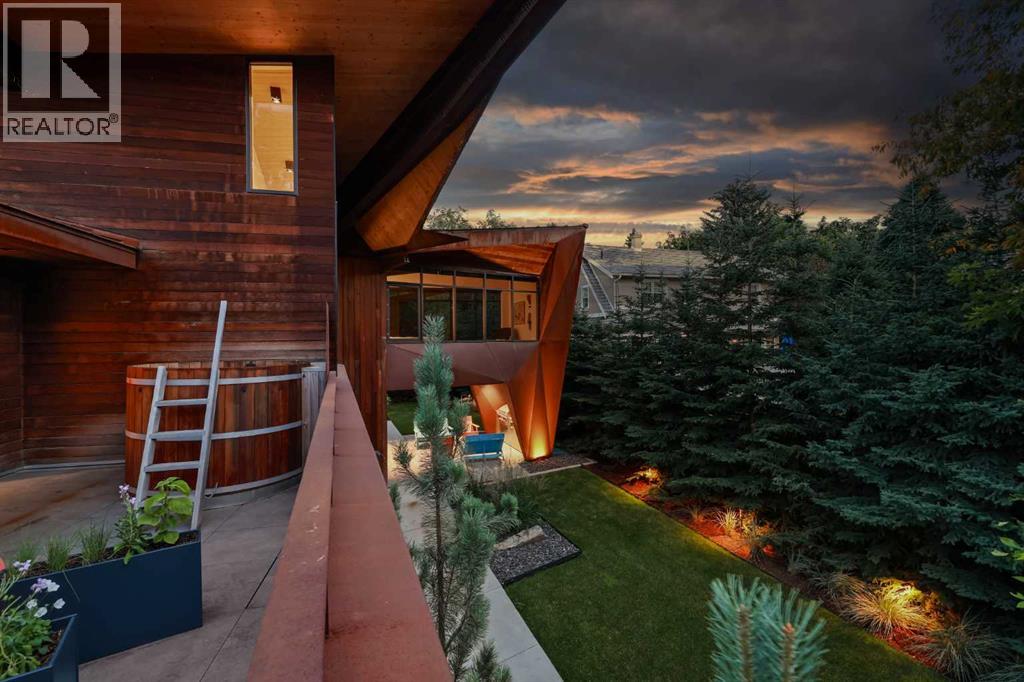 Single Family House for Sale in  Montreal Avenue SW Upper Mount Royal Calgary 