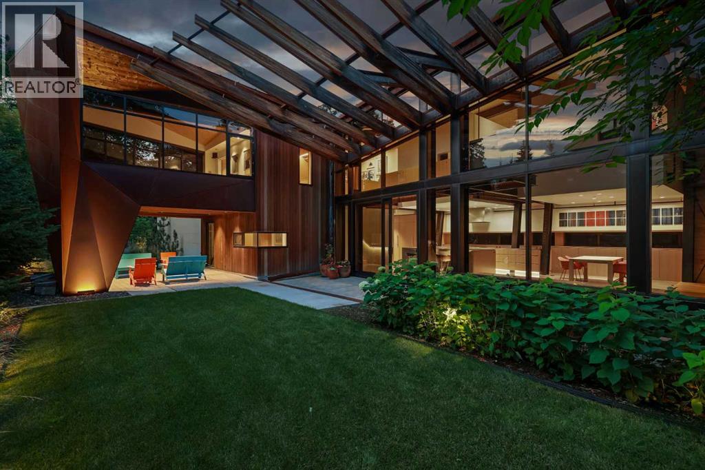 Single Family House for Sale in  Montreal Avenue SW Upper Mount Royal Calgary 