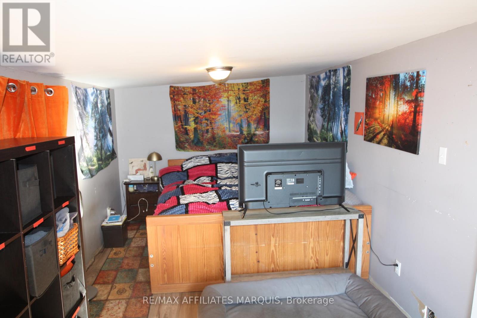 514 JASON STREET N - 12