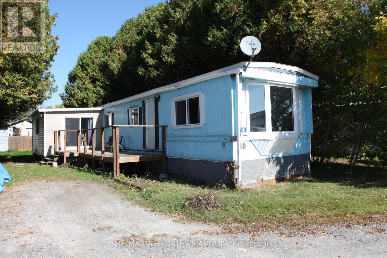514 JASON STREET N - 1
