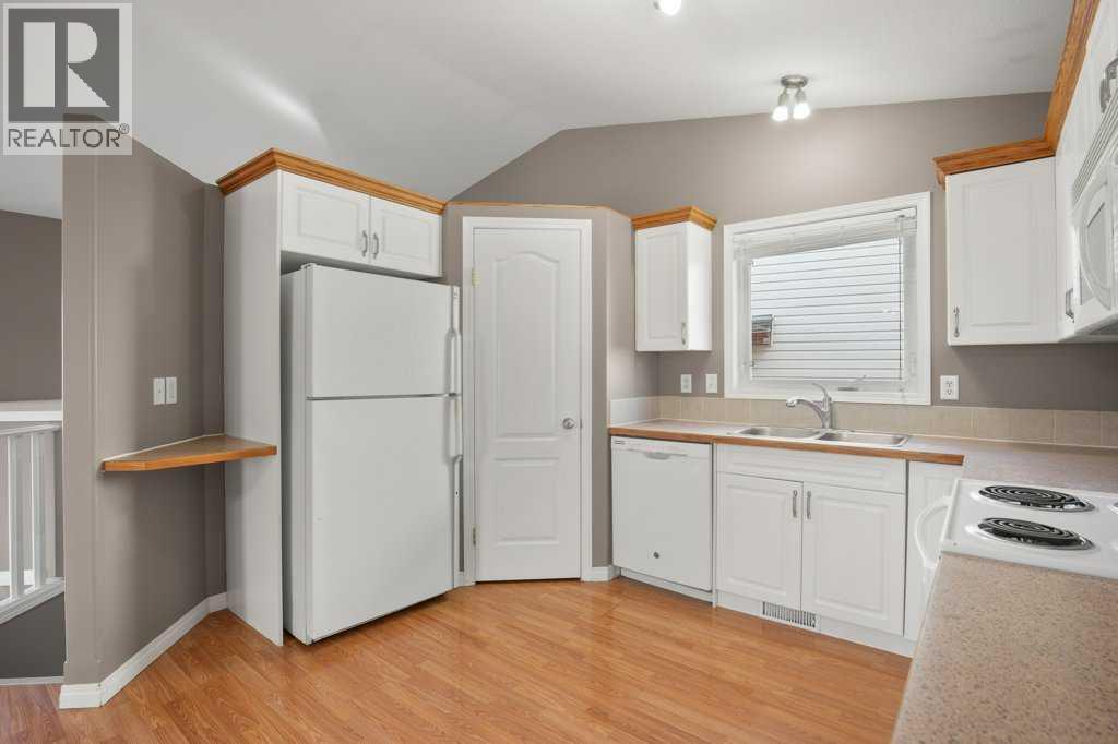 137 Rolling Hills Ridge, Blackfalds