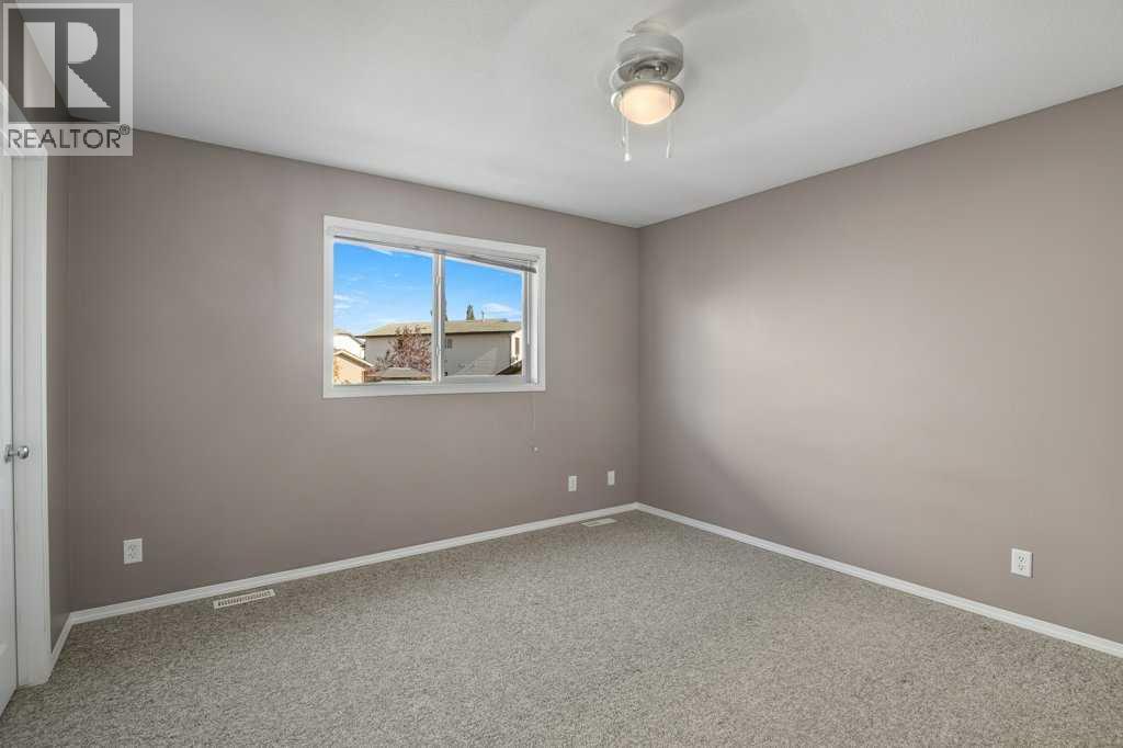 137 Rolling Hills Ridge, Blackfalds
