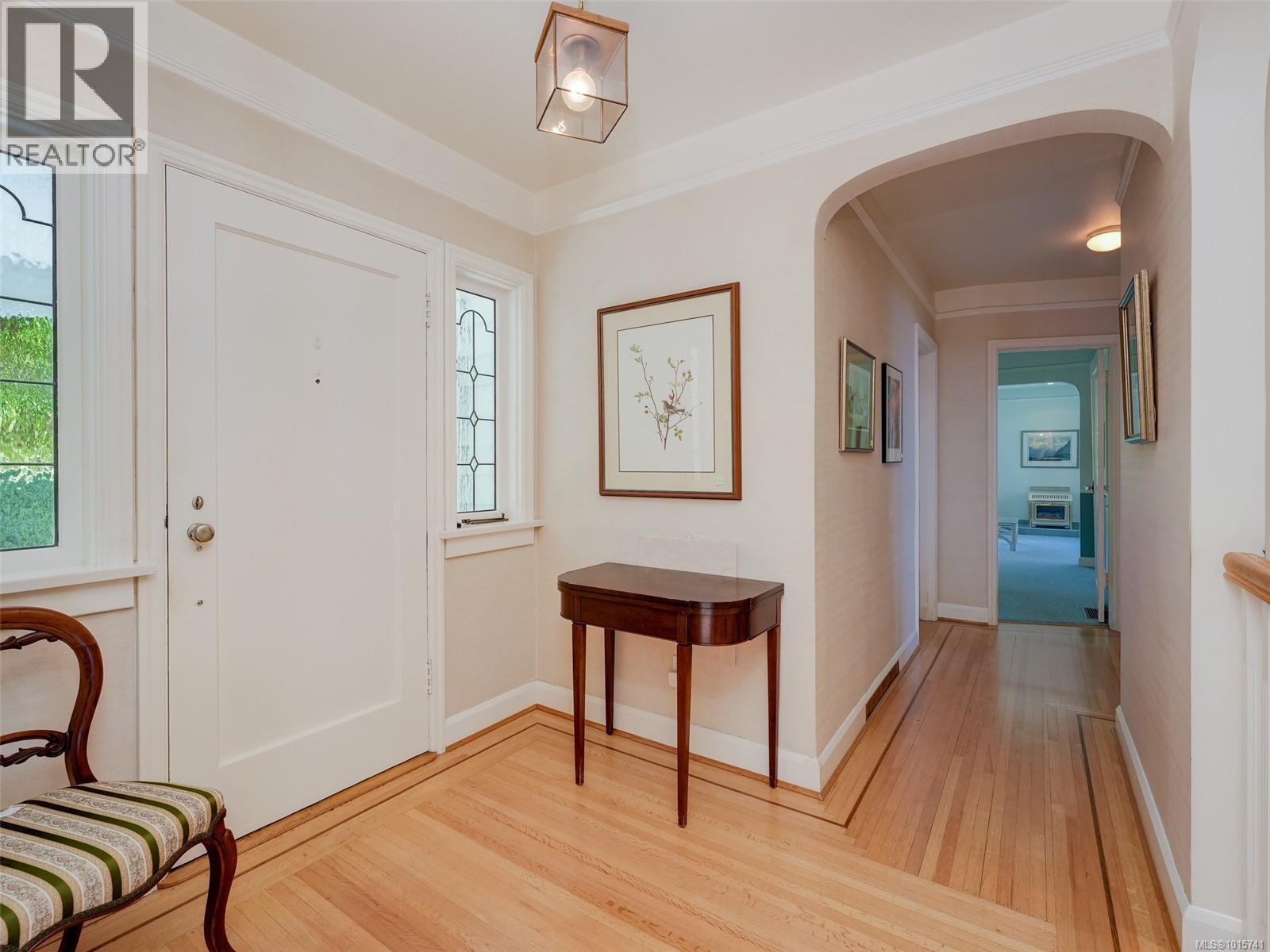  4590 Torquay Drive, Saanich