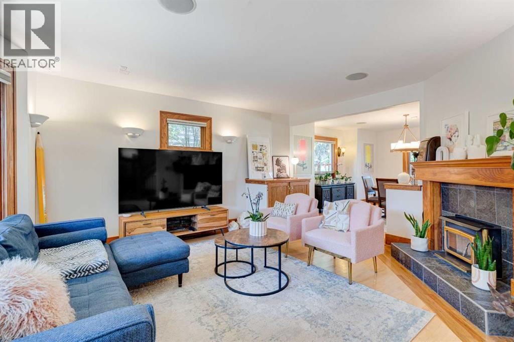 Single Family House for Sale in   Avenue SW South Calgary Calgary 