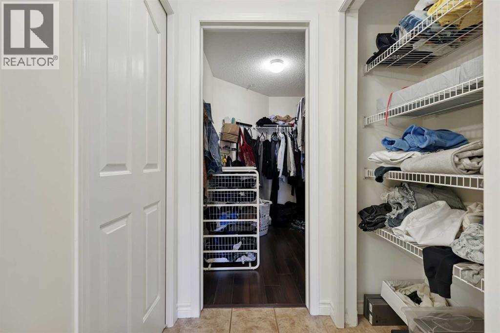 Single Family House for Sale in    Avenue SW Lower Mount Royal Calgary 